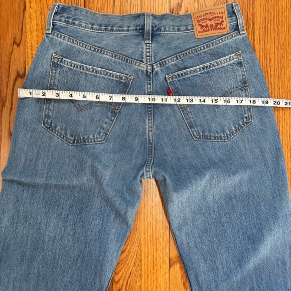 Levi’s Low Pro High Rise Straight Leg Light Denim Blue Loose Baggy Jeans Sz W28 - Picture 13 of 16